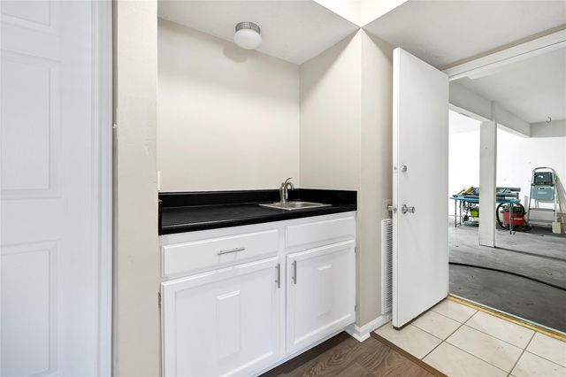 346 Lost Rock Drive, Houston, TX 77598