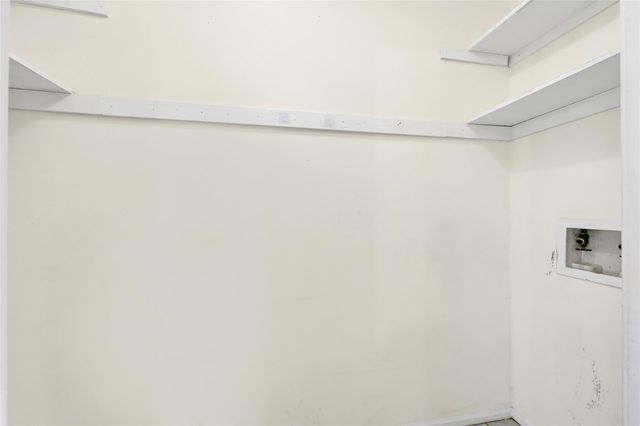 346 Lost Rock Drive, Houston, TX 77598