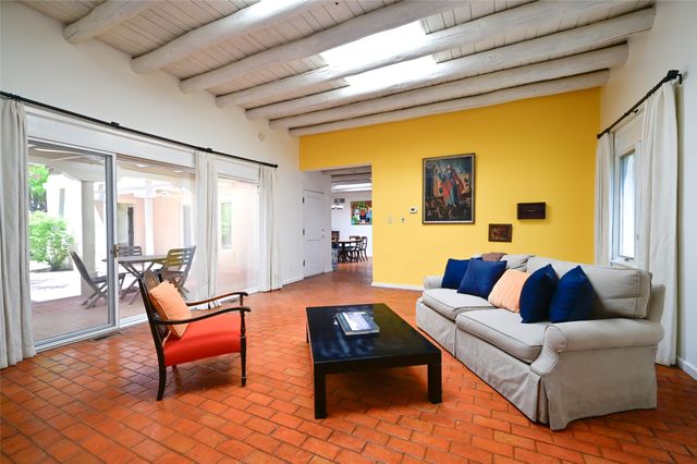 653 Canyon Road 15, Santa Fe, NM 87501