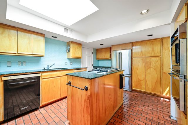653 Canyon Road 15, Santa Fe, NM 87501
