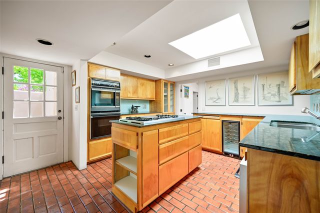 653 Canyon Road 15, Santa Fe, NM 87501