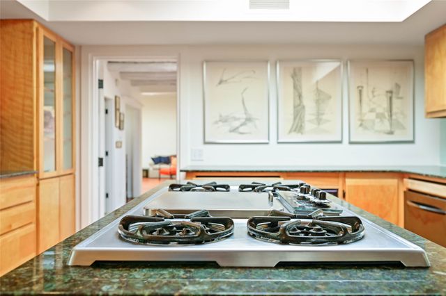 653 Canyon Road 15, Santa Fe, NM 87501