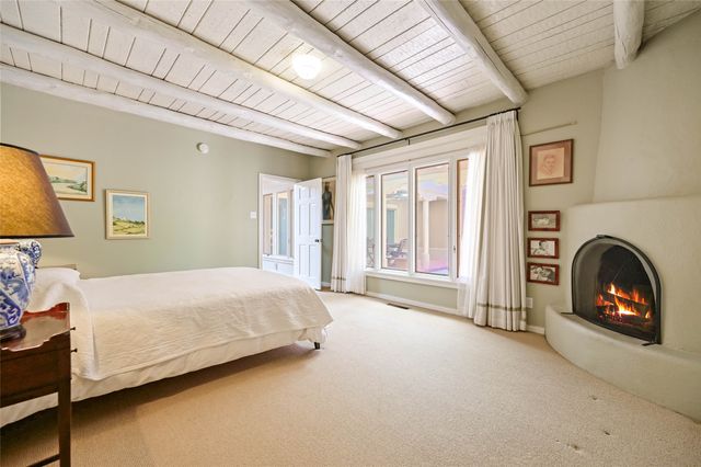 653 Canyon Road 15, Santa Fe, NM 87501