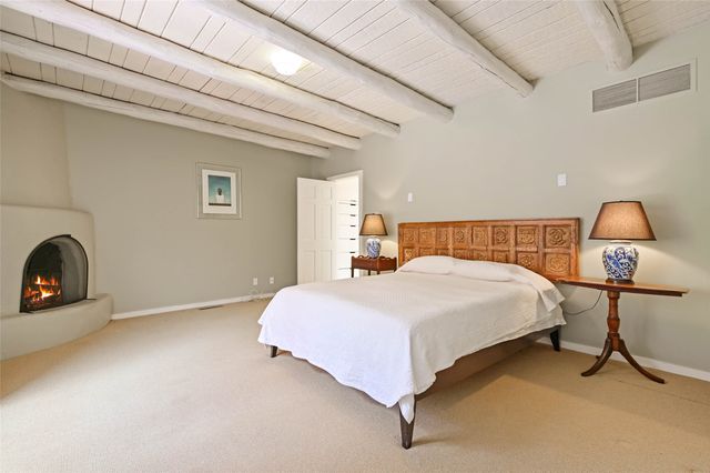 653 Canyon Road 15, Santa Fe, NM 87501
