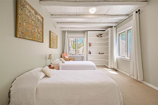 653 Canyon Road 15, Santa Fe, NM 87501