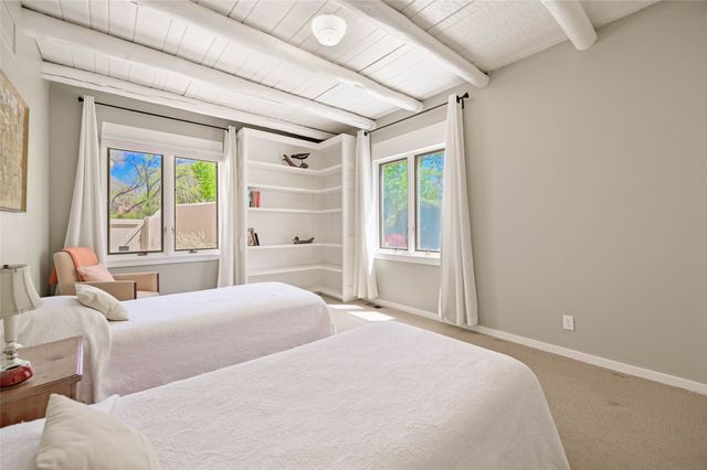 653 Canyon Road 15, Santa Fe, NM 87501