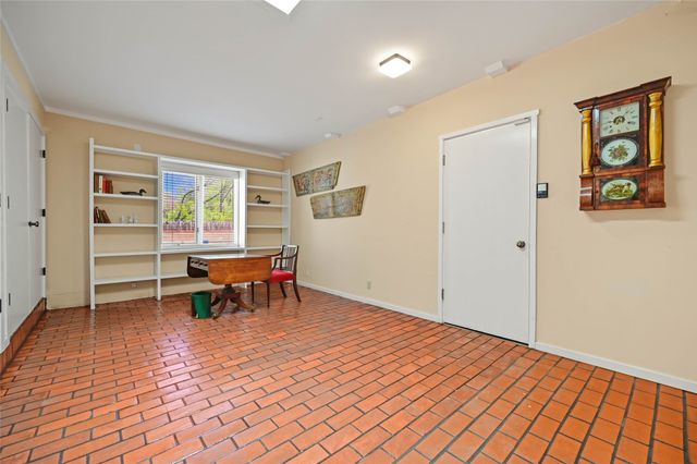 653 Canyon Road 15, Santa Fe, NM 87501