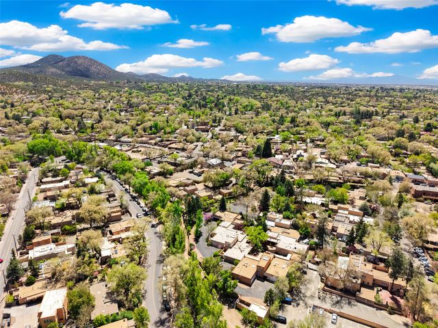 653 Canyon Road 15, Santa Fe, NM 87501