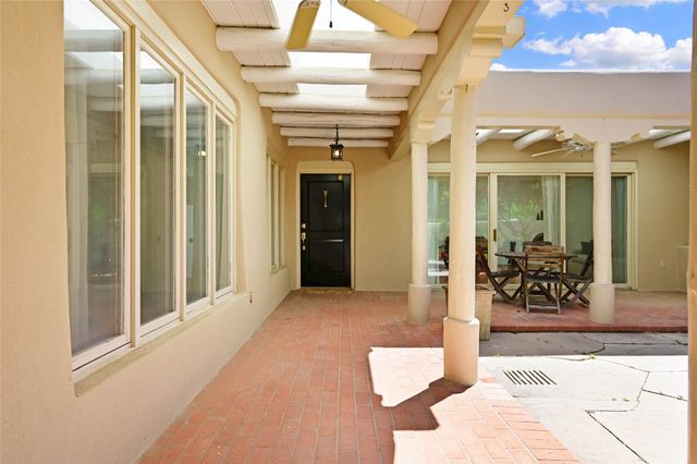 653 Canyon Road 15, Santa Fe, NM 87501
