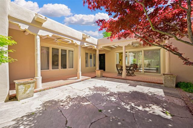 653 Canyon Road 15, Santa Fe, NM 87501