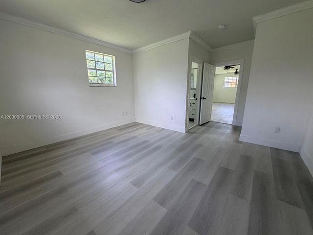3222 NW 182nd St, Miami Gardens, FL 33056