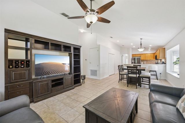 10736 MERE PARKWAY, Orlando, FL 32832