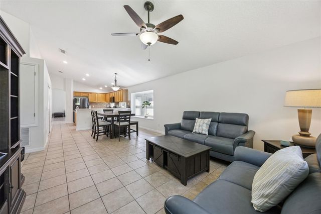 10736 MERE PARKWAY, Orlando, FL 32832