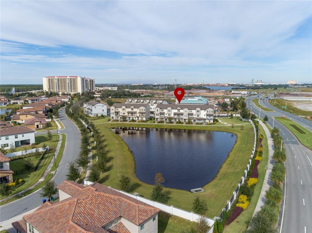 Image 3 of property listing at 7724 SWEET STAR AVENUE, Orlando, FL 32836
