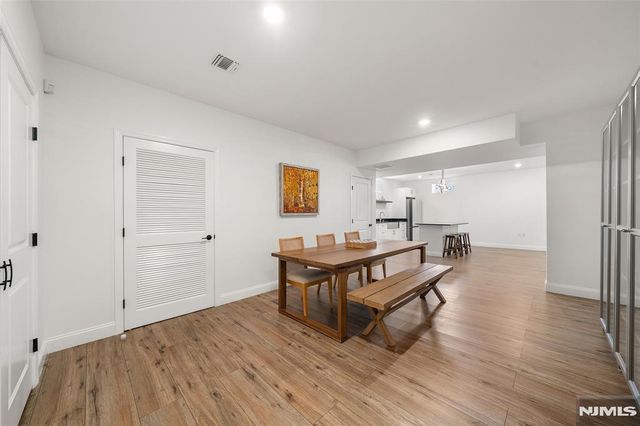 129 Rivervale Road, River Vale, NJ 07675