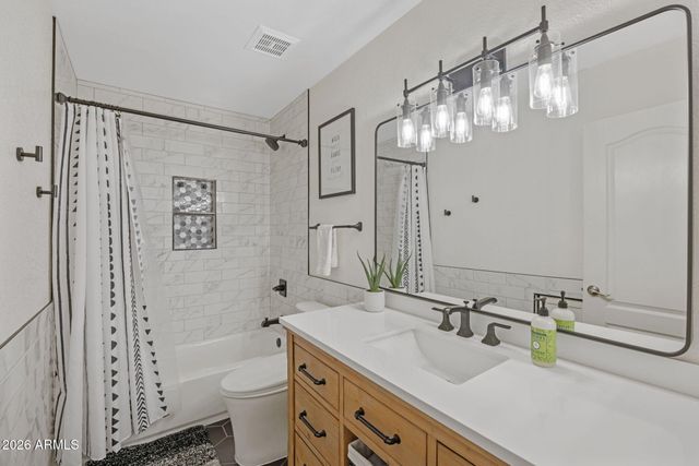 2644 E NORA Street, Mesa, AZ 85213