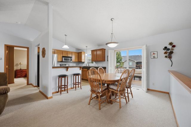 10701 W Lamp Cir, Wichita, KS 67215