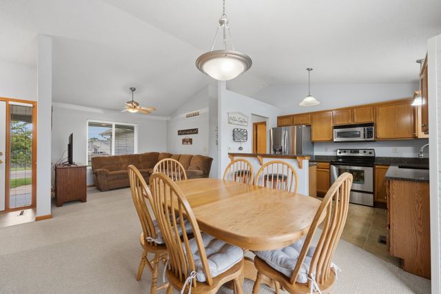 10701 W Lamp Cir, Wichita, KS 67215