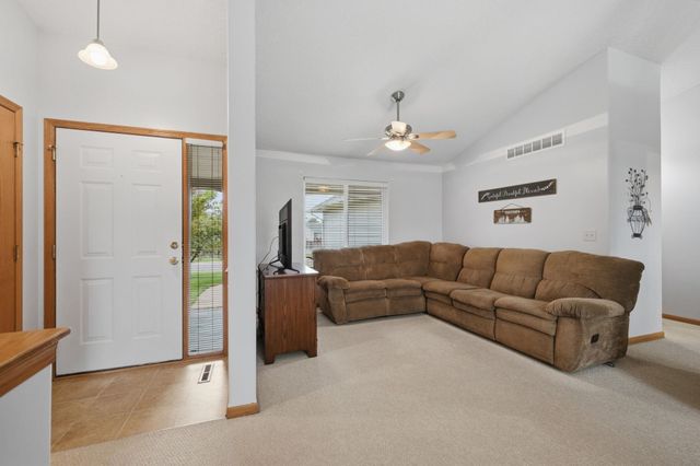 10701 W Lamp Cir, Wichita, KS 67215