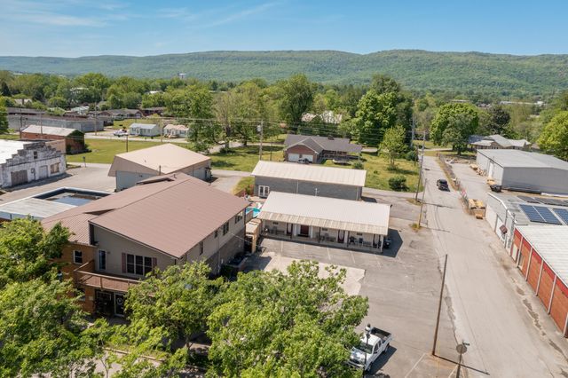 3251 Main Street, Pikeville, TN 37367