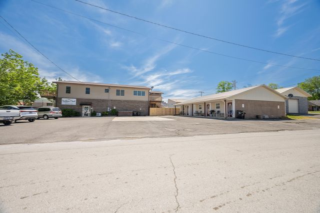 3251 Main Street, Pikeville, TN 37367