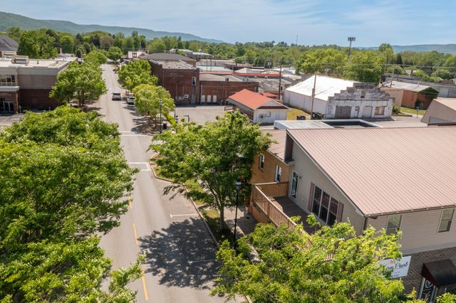 3251 Main Street, Pikeville, TN 37367