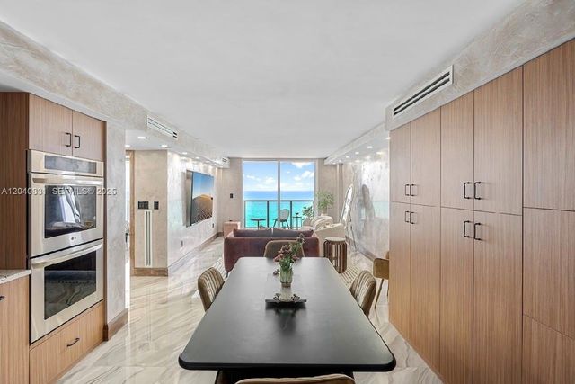 2457 Collins Ave 1603, Miami Beach, FL 33140