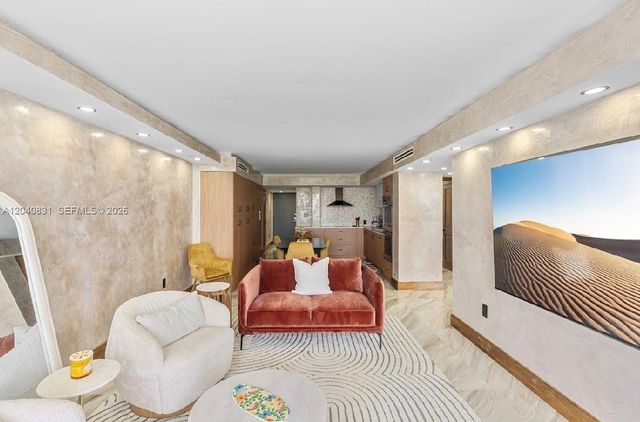2457 Collins Ave 1603, Miami Beach, FL 33140