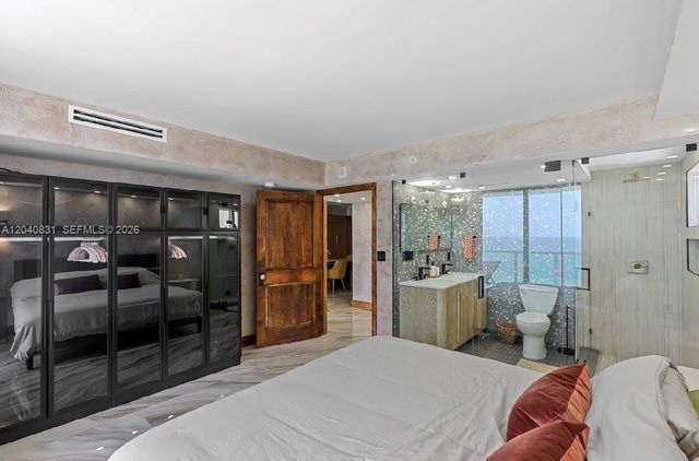 2457 Collins Ave 1603, Miami Beach, FL 33140