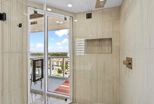 2457 Collins Ave 1603, Miami Beach, FL 33140