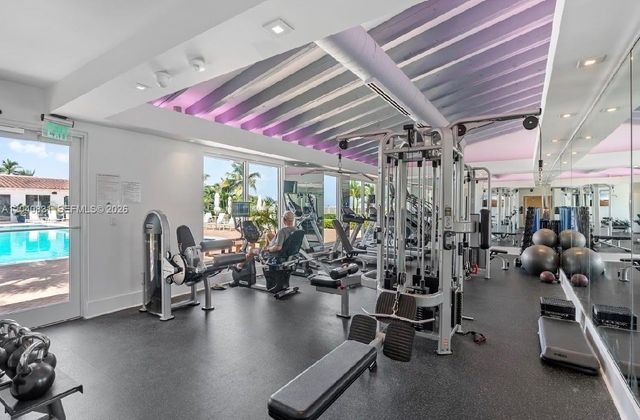2457 Collins Ave 1603, Miami Beach, FL 33140