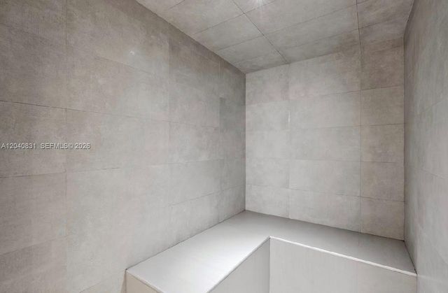 2457 Collins Ave 1603, Miami Beach, FL 33140