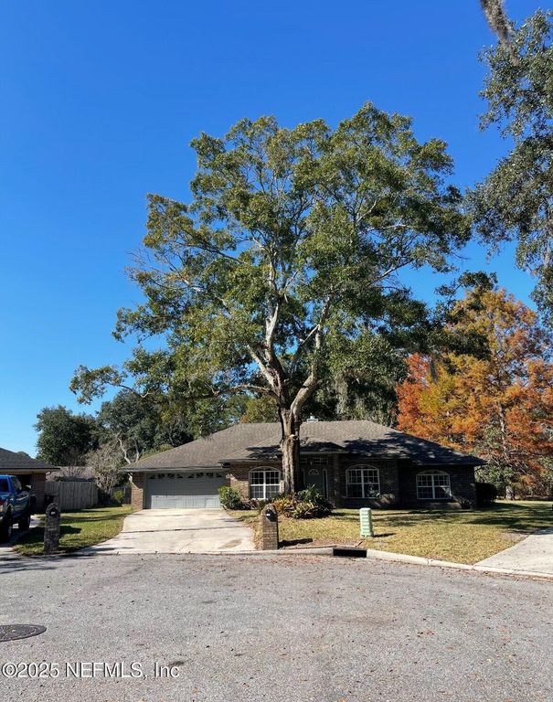 2515 EMPEROR Drive, Jacksonville, FL 32223