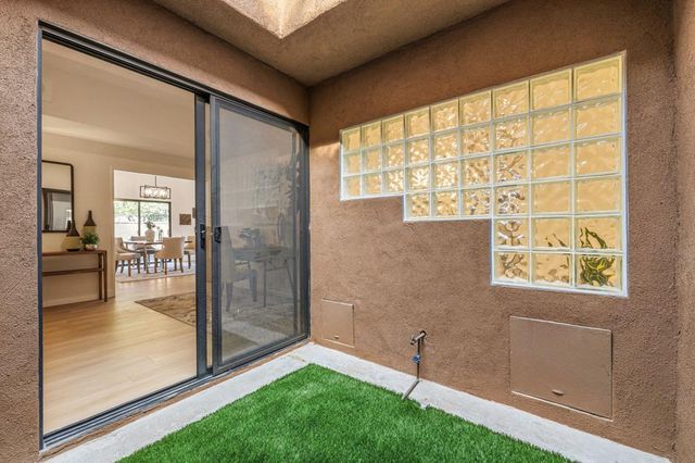 73148 Carrizo Circle, Palm Desert, CA 92260