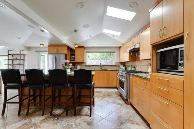 250 Segre Place, Santa Cruz, CA 95060