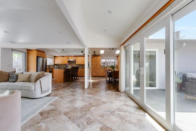 250 Segre Place, Santa Cruz, CA 95060