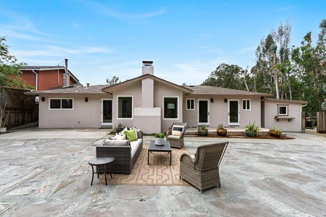 250 Segre Place, Santa Cruz, CA 95060