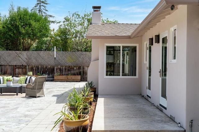 250 Segre Place, Santa Cruz, CA 95060
