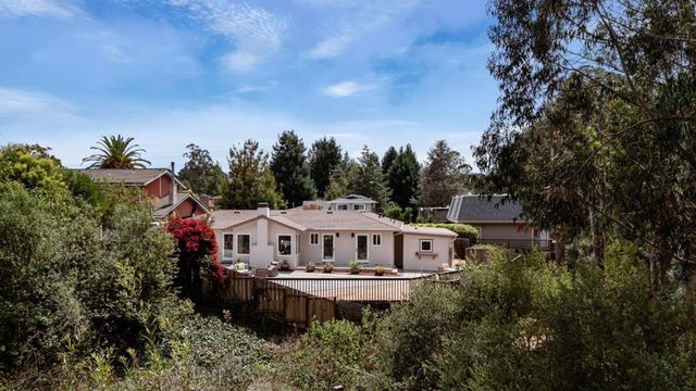 250 Segre Place, Santa Cruz, CA 95060