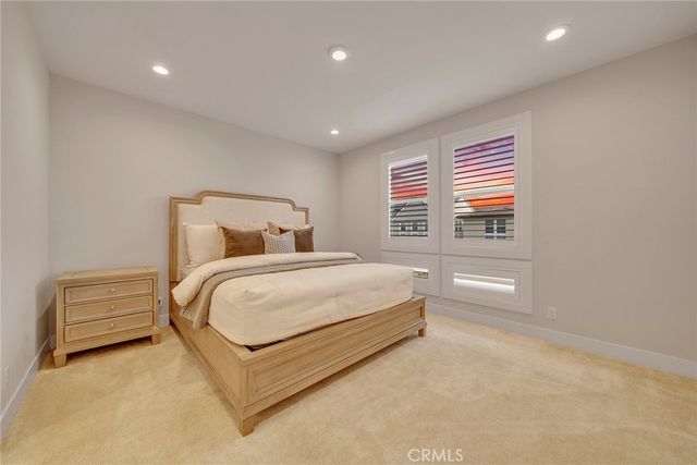 141 Evergreen Way, Lake Forest, CA 92630