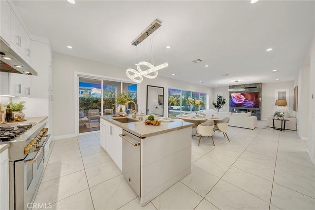 141 Evergreen Way, Lake Forest, CA 92630