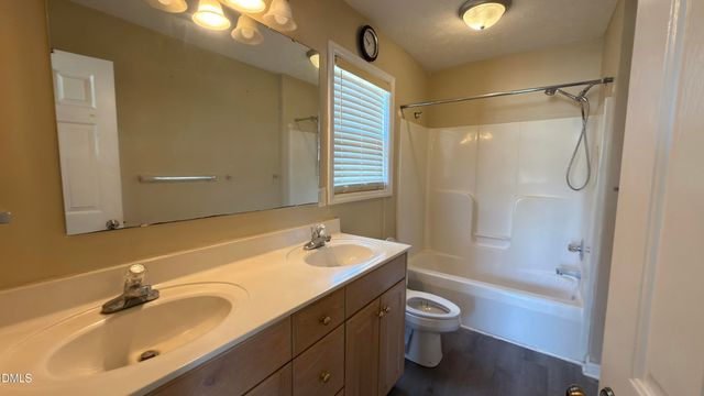 7636 Galena Drive, Fayetteville, NC 28314