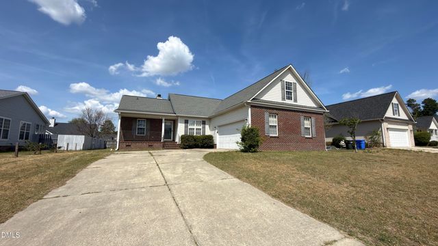 7636 Galena Drive, Fayetteville, NC 28314