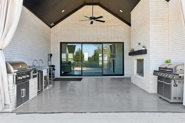 1115 Peppy San Drive, Lucas, TX 75002