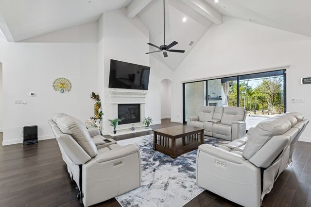 1115 Peppy San Drive, Lucas, TX 75002