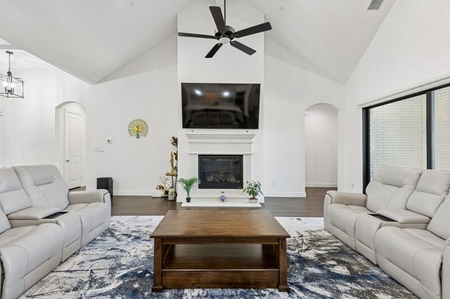 1115 Peppy San Drive, Lucas, TX 75002