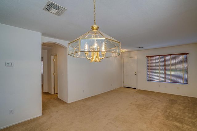 40219 N Cassara Drive, San Tan Valley, AZ 85140