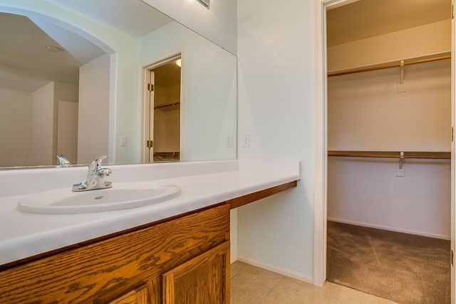 40219 N Cassara Drive, San Tan Valley, AZ 85140