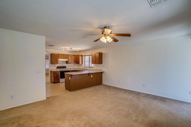 40219 N Cassara Drive, San Tan Valley, AZ 85140