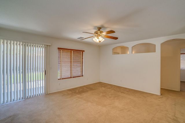 40219 N Cassara Drive, San Tan Valley, AZ 85140